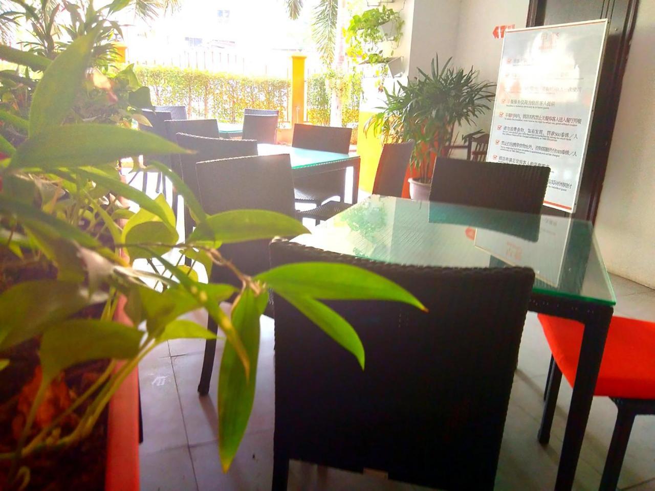 Family Residence Pattaya Bagian luar foto